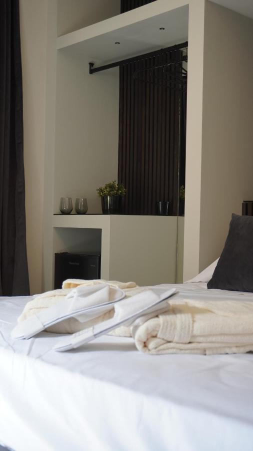 Vicolo San Gaetano -Luxury Rooms- カターニア エクステリア 写真
