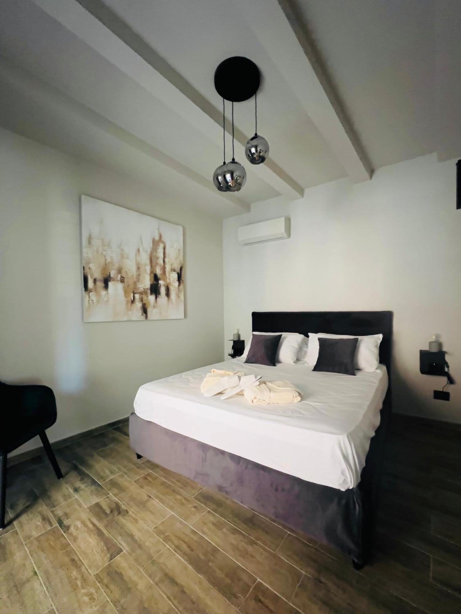 Vicolo San Gaetano -Luxury Rooms- カターニア エクステリア 写真