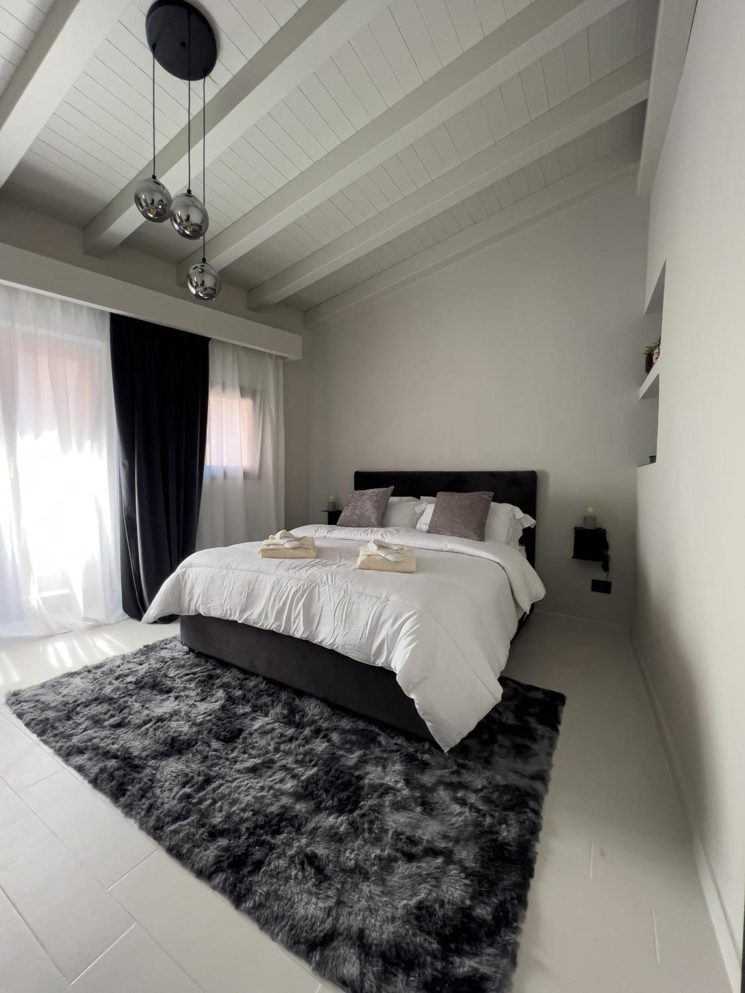 Vicolo San Gaetano -Luxury Rooms- カターニア エクステリア 写真