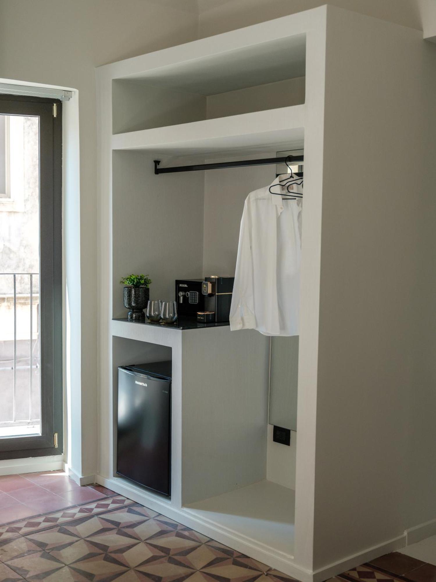 Vicolo San Gaetano -Luxury Rooms- カターニア エクステリア 写真